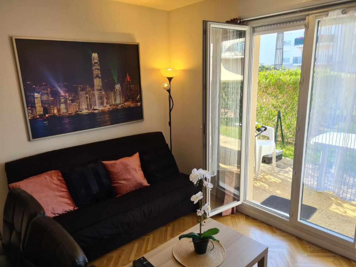 Appartement avec rez de jardin à Disneyland Montévrain Exterior foto