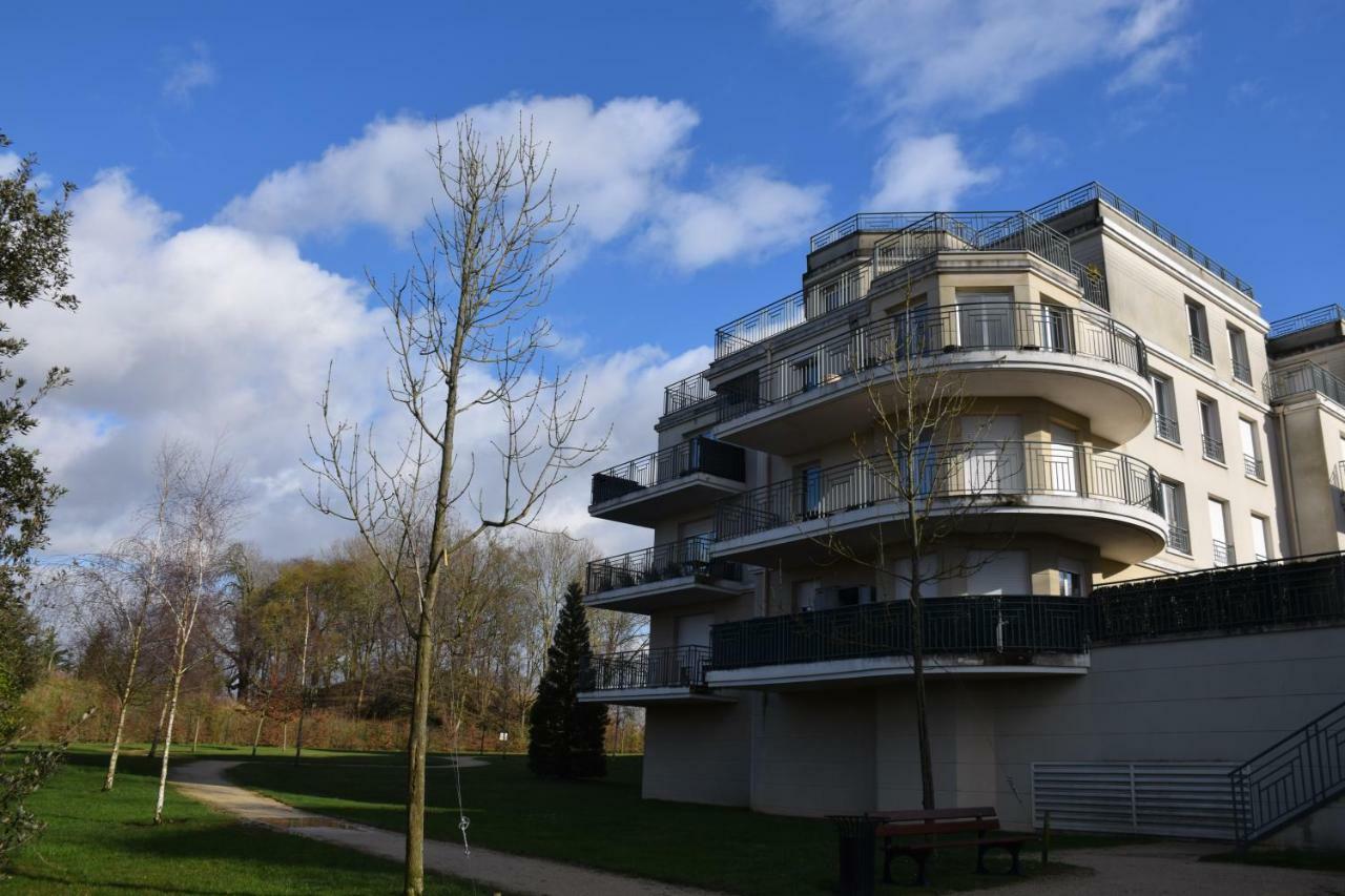 Appartement avec rez de jardin à Disneyland Montévrain Exterior foto