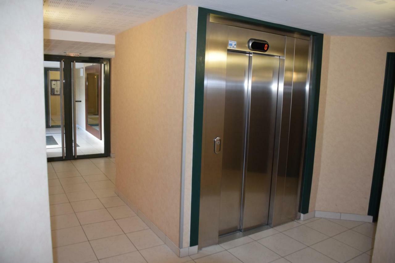 Appartement avec rez de jardin à Disneyland Montévrain Exterior foto
