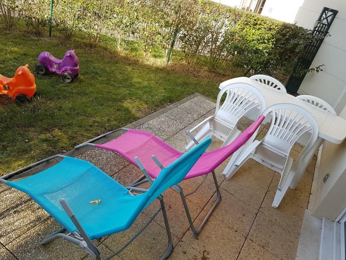 Appartement avec rez de jardin à Disneyland Montévrain Exterior foto